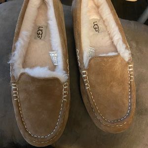 Ugg Ansley Chestnut Suede Shoes-Size 8